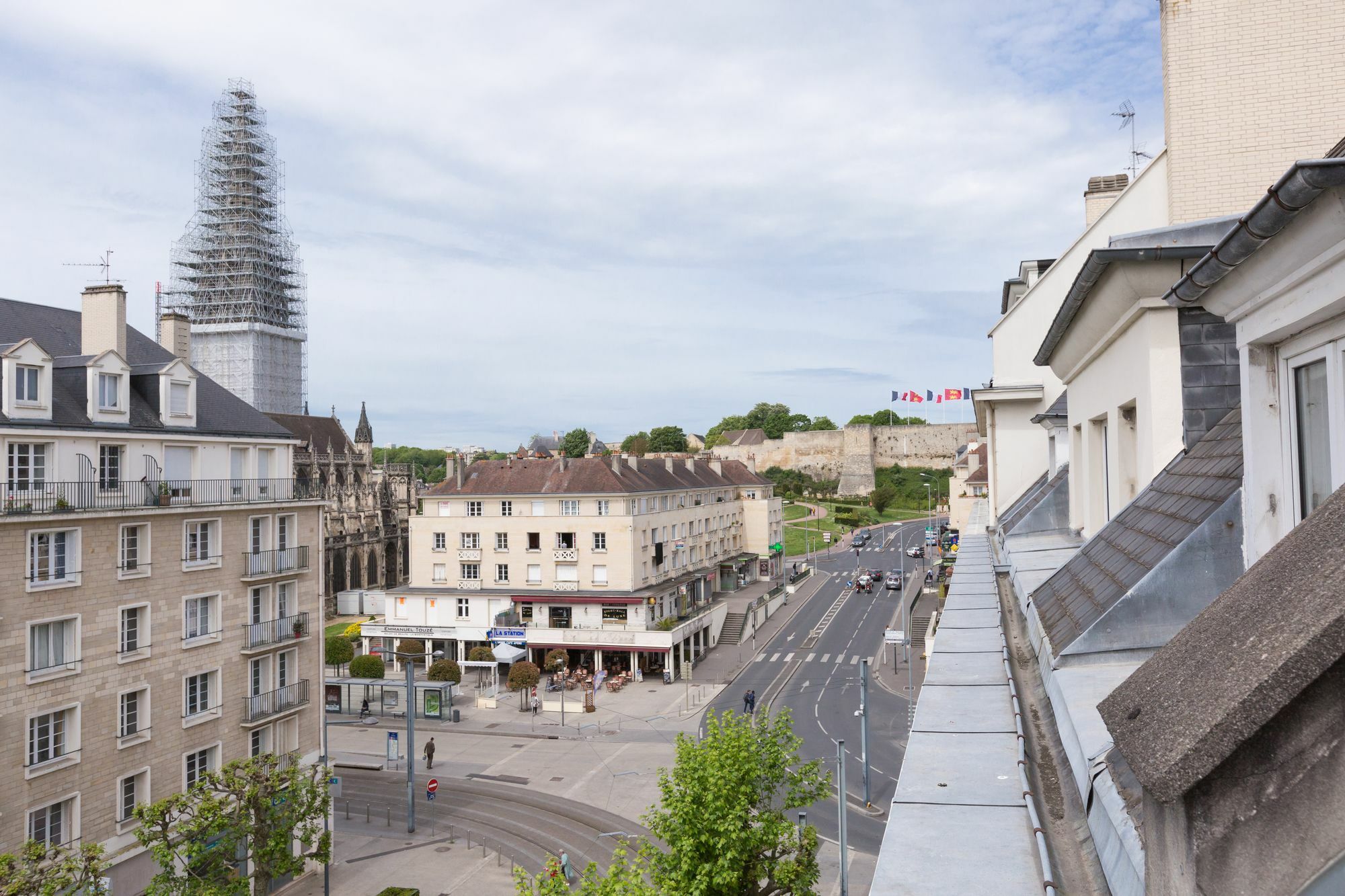 Logis Hotel Du Chateau Caen Extérieur photo