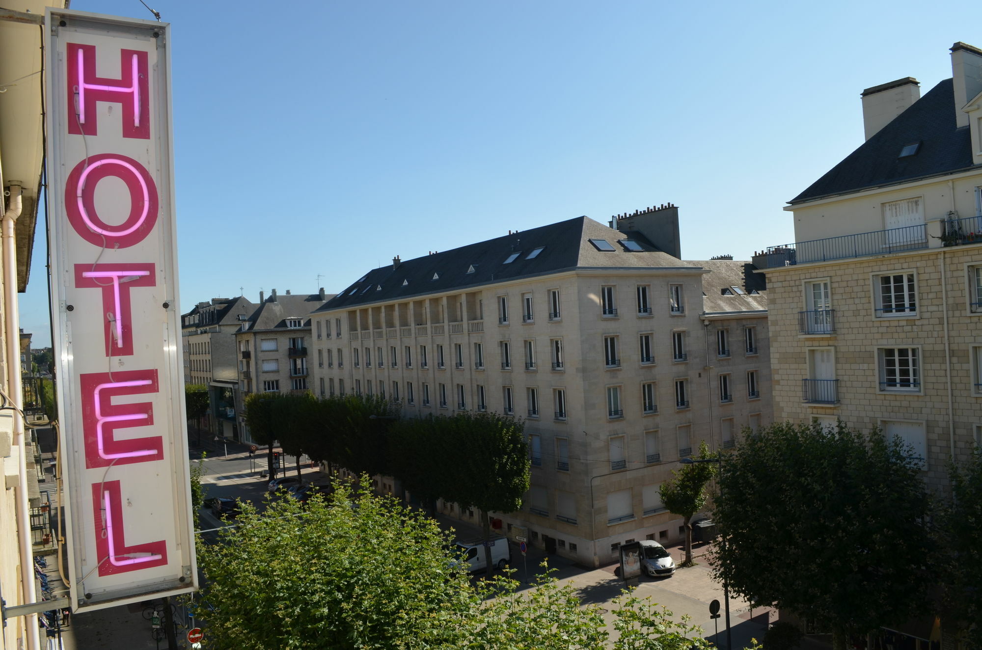 Logis Hotel Du Chateau Caen Extérieur photo