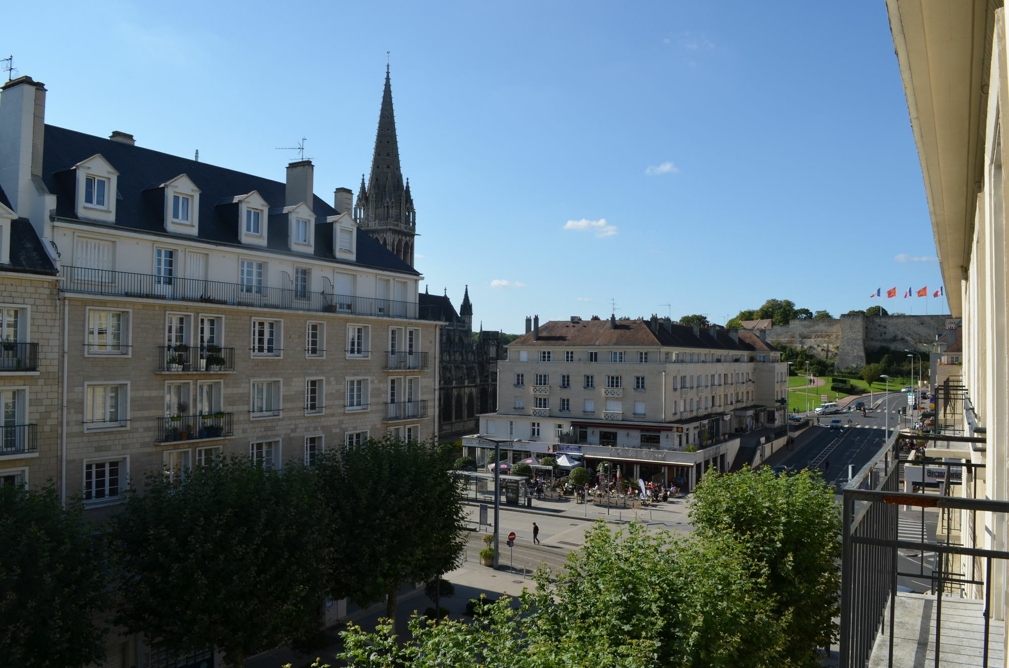 Logis Hotel Du Chateau Caen Extérieur photo